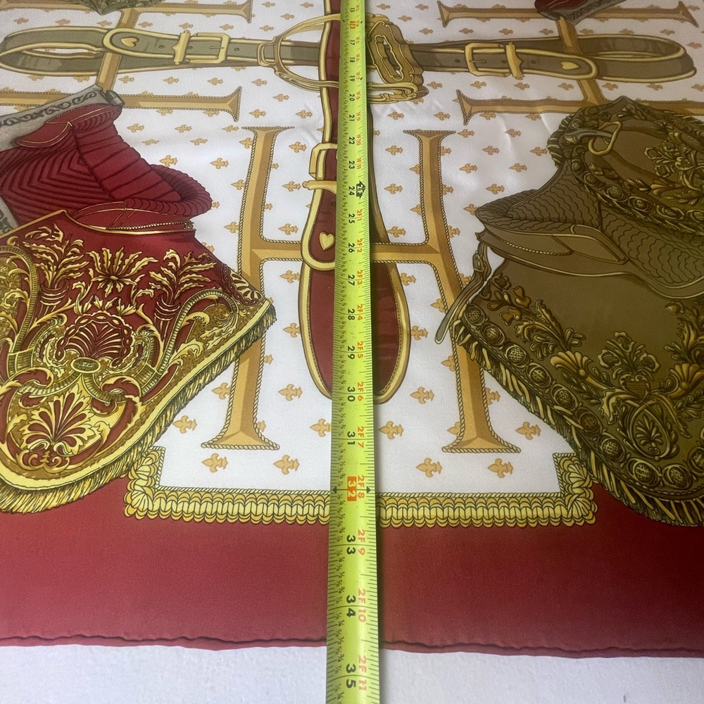 Vintage Hermès Silk Scarf 1994 ‘Selles à Housse’ Burgundy Gold Equestrian Logo - Picture 12 of 16